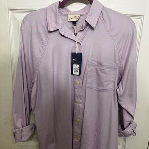 Universal Thread button down women’s size small purple